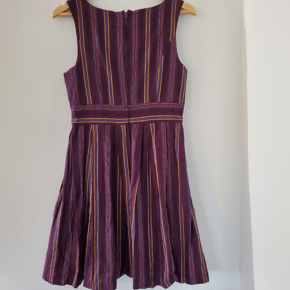 MODCLOTH M Purple Striped Sleeveless Fit & Flare Dress Pleats Pockets Lined EUC - Picture 11 of 14